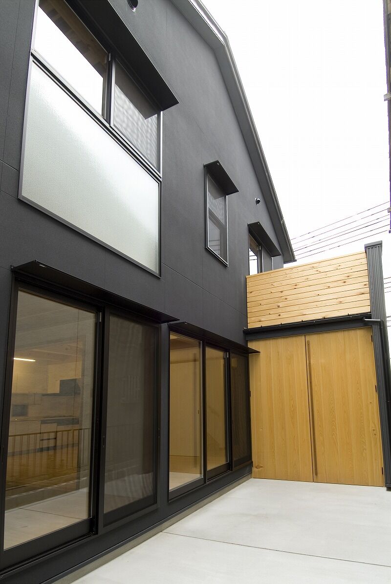 新池の住宅